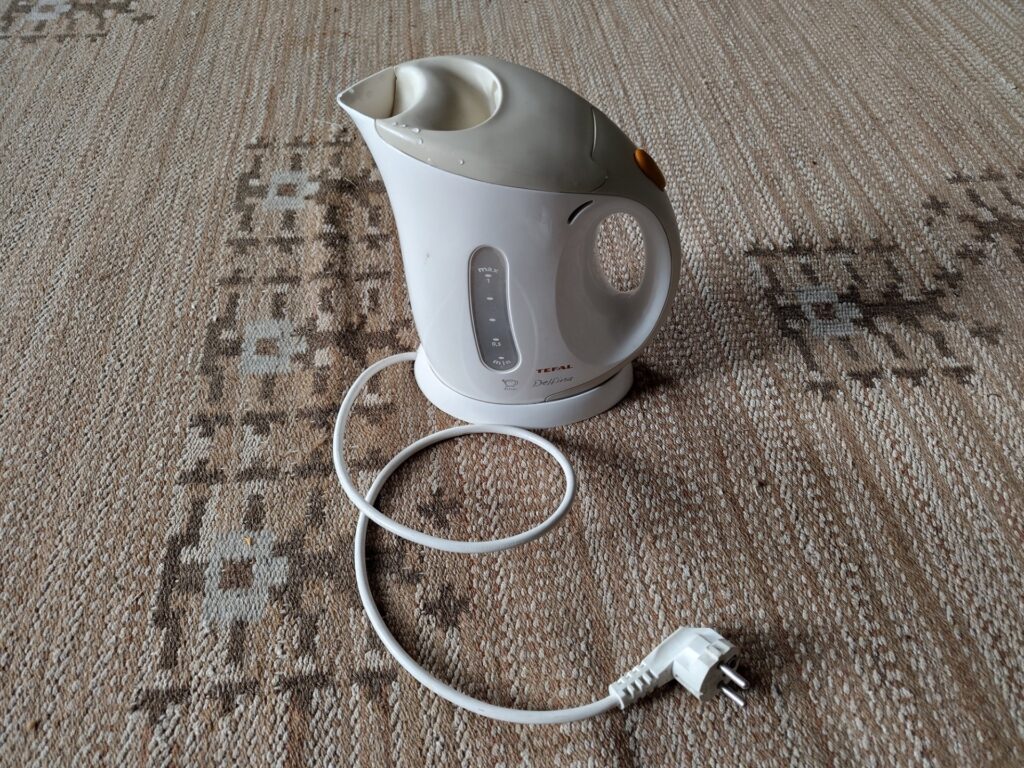 Vedenkeitin